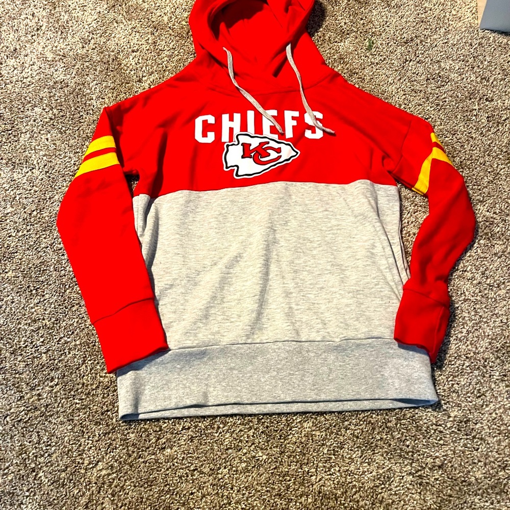 Kansas City Chiefs Womens sweatshirt  size Med